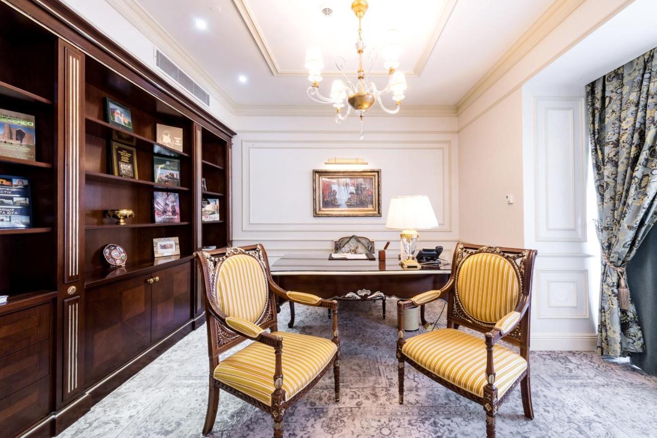 Hotel Rixos Khadisha Szymkent Zewnętrze zdjęcie The study of the presidential suite